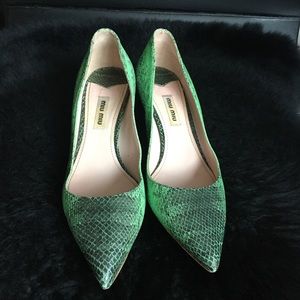 Miu miu green snake kitten heels 37.5